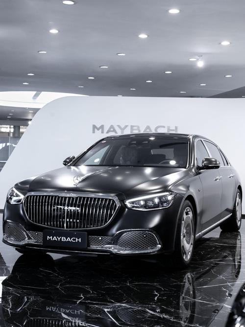 重庆285岚图汽车的售后服务让用户无忧出行，迈巴赫未来的豪华车趋势